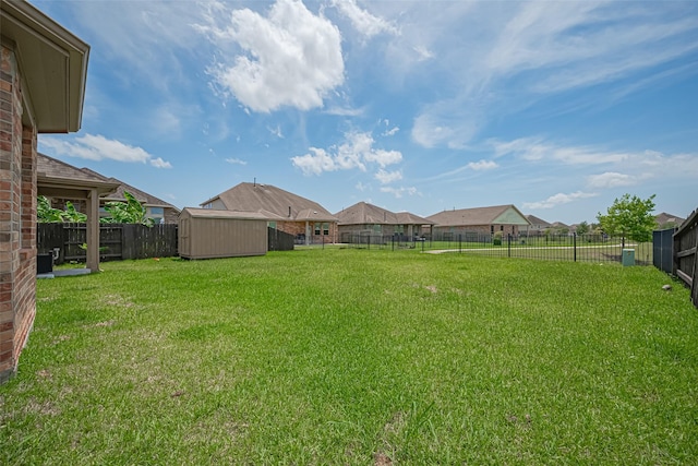 2812 Baywater Creek Ln, Pearland, TX 77089 - view of yard with a storage unit, an outdoor structure, and a residential view
