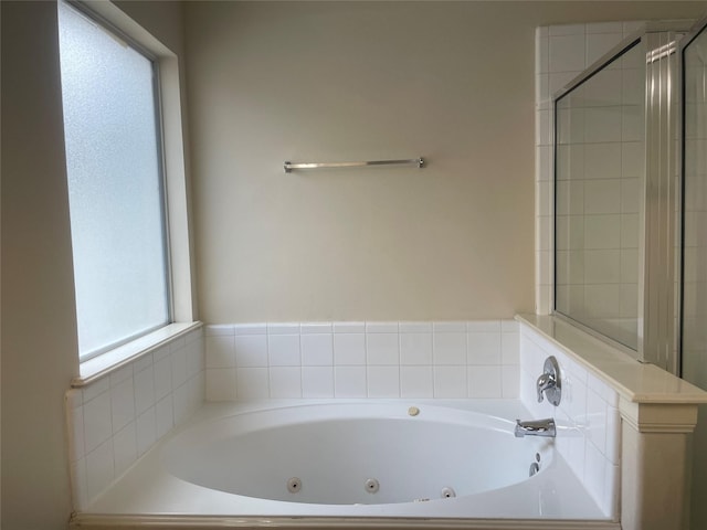 5918 Fergis Dr, Katy, TX 77449 - full bath featuring a whirlpool tub