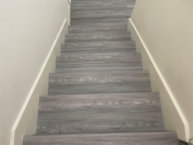 5918 Fergis Dr, Katy, TX 77449 - view of staircase