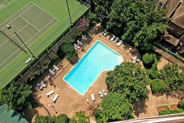 1111 Bering Dr Unit 301, Houston, TX 77057 - aerial view of a pool area