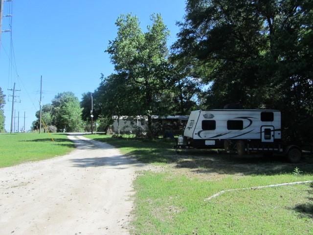 84 Lake Rd, Riverside, TX 77320 - photo 15