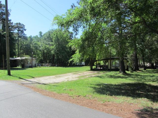 84 Lake Rd, Riverside, TX 77320 - photo 2