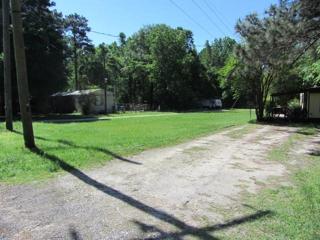 84 Lake Rd, Riverside, TX 77320 - photo 1