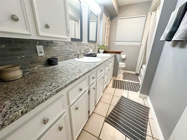 11855 23rd St, Santa Fe, TX 77510 - full bath featuring vanity, tasteful backsplash, tile patterned floors, and shower / tub combo with curtain