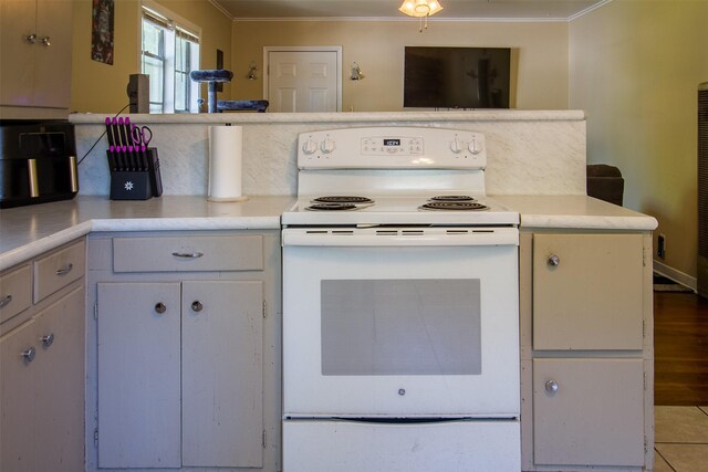 711 E Sixth St, Brenham, TX 77833 - photo 25