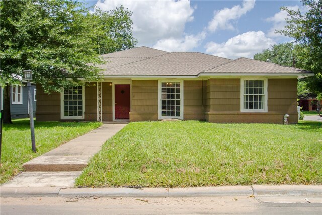 711 E Sixth St, Brenham, TX 77833 - photo 2