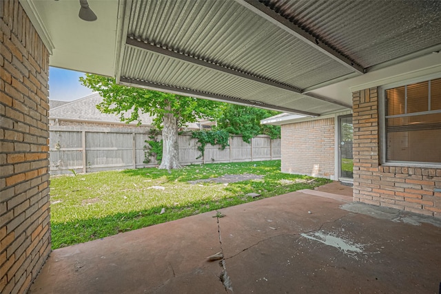 5243 Stillbrooke Dr, Houston, TX 77096 - view of yard featuring a patio