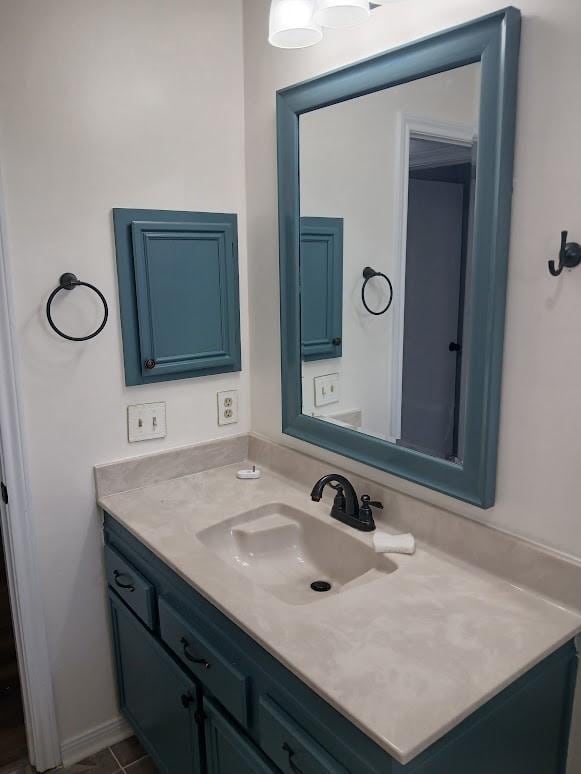 13523 La Concha Ln, Houston, TX 77083 - bathroom featuring vanity
