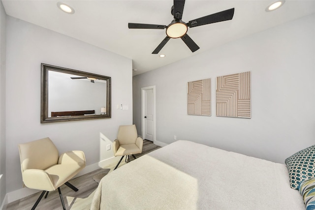 3033 Dennis St, Houston, TX 77004 - bedroom featuring recessed lighting, wood finished floors, baseboards, and a ceiling fan