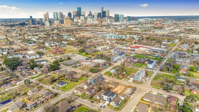 3033 Dennis St, Houston, TX 77004 - aerial view of property's location with a skyline view