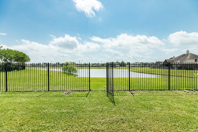 302 W Bend Dr, League City, TX 77573 - photo 6