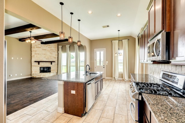 302 W Bend Dr, League City, TX 77573 - photo 15