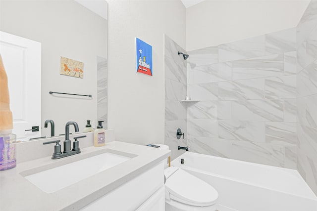10702 Pleasant View Dr, Missouri City, TX 77459 - bathroom featuring toilet, vanity, and bathing tub / shower combination