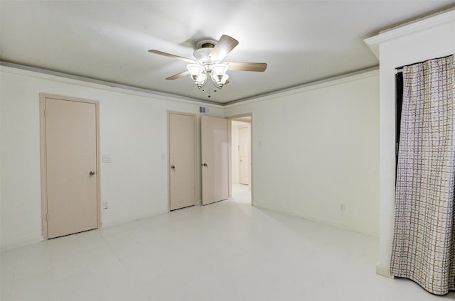 7900 Westheimer Rd Unit 246, Houston, TX 77063 - unfurnished bedroom featuring a ceiling fan