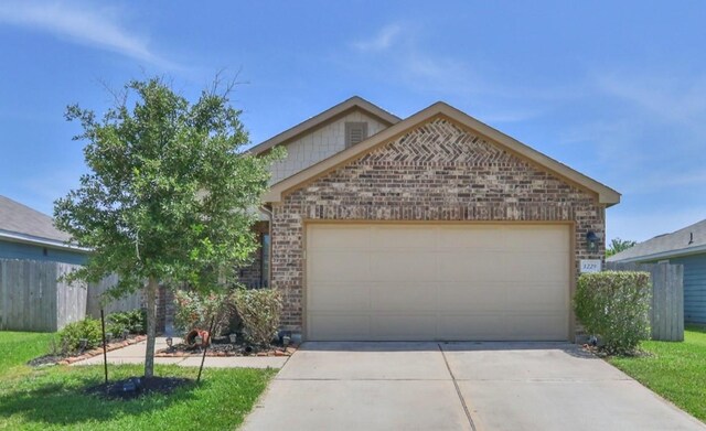 1229 Steed Bluff Dr, Alvin, TX 77511 - photo 1