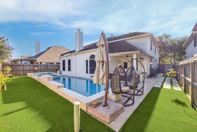 5206 Spring Oak Dr, Pasadena, TX 77505 - rear view of house with a patio