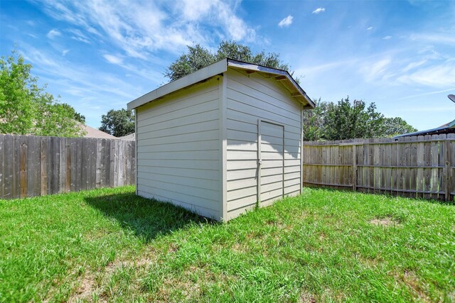 34606 Lake Side Dr, Brookshire, TX 77423 - view of shed