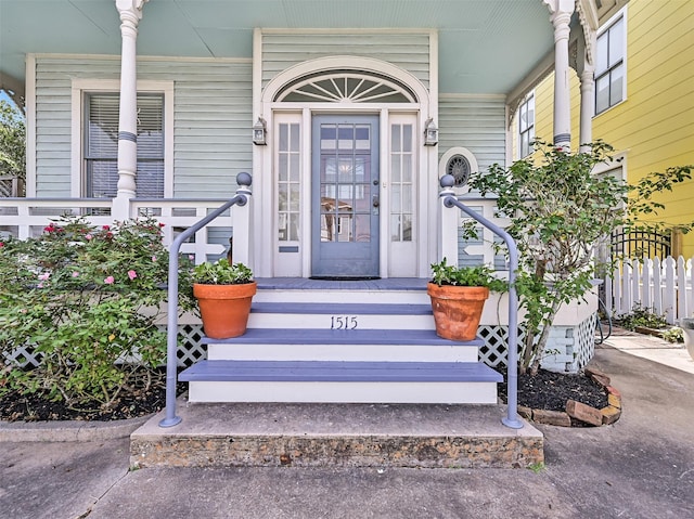 1515 24th St, Galveston, TX 77550 - property entrance featuring a porch