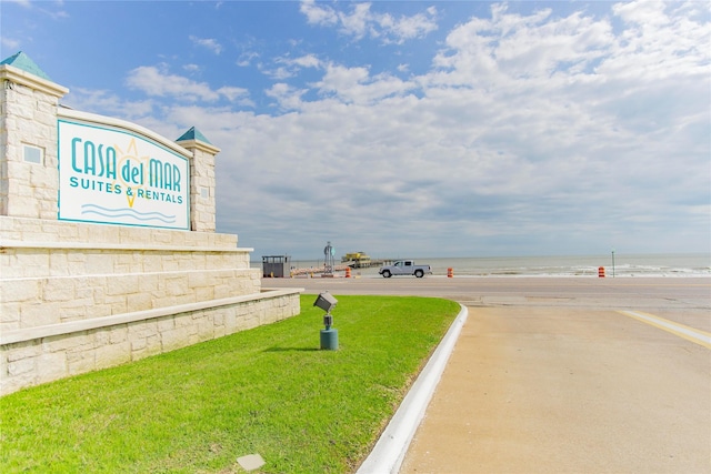6102 Seawall Blvd Unit 261, Galveston, TX 77551 - view of asphalt road featuring view of water and beach