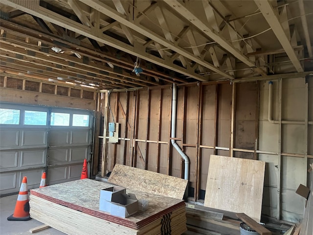 2668 Bering Dr Unit 2668, Houston, TX 77057 - view of garage