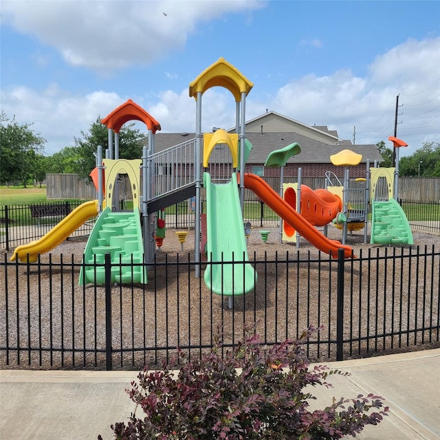 6831 Beck Canyon Dr, Houston, TX 77084 - view of community playground