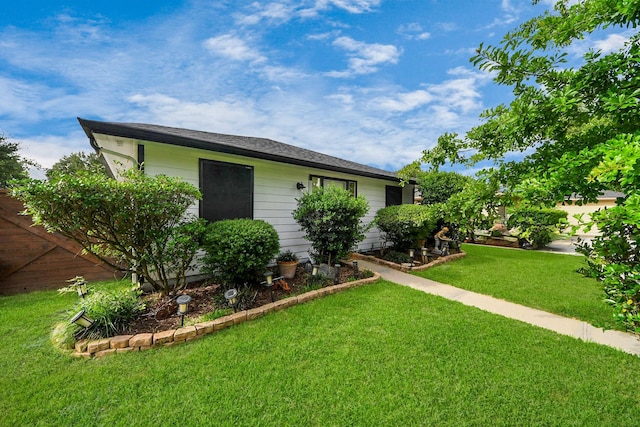 2323 Chalet Rd, Houston, TX 77038 - view of grassy yard