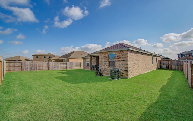 3121 Freeboard Dr, Texas City, TX 77510 - view of yard with central AC unit and a residential view