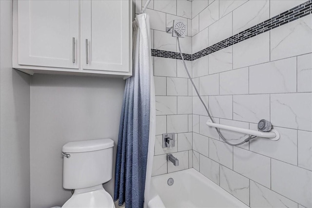 full bathroom featuring shower / bathtub combination with curtain and toilet