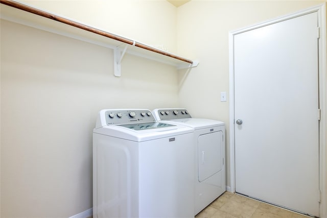 8919 Inglebrook Ln, Houston, TX 77083 - laundry room with washing machine and dryer
