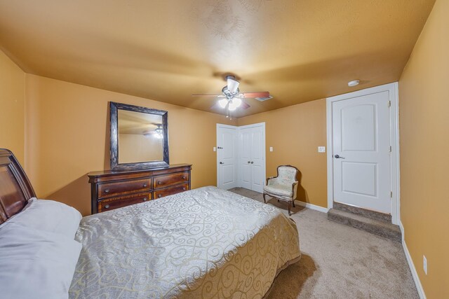 8606 Argentina St, Jersey Village, TX 77040 - bedroom featuring carpet, baseboards, a ceiling fan, and a closet