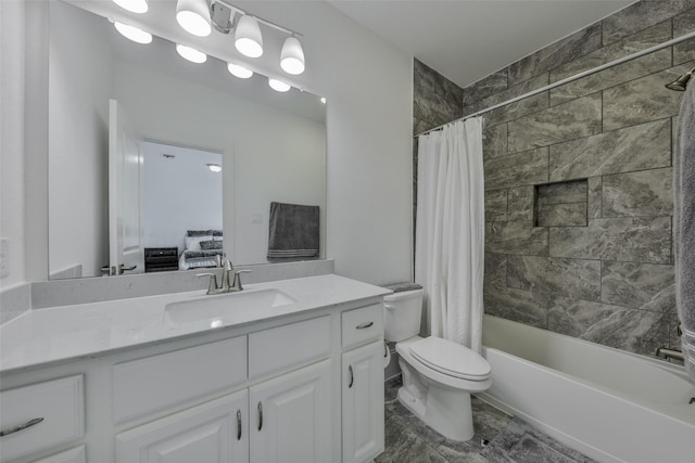 11015 Ayrshire Park Ln, Houston, TX 77043 - full bath with vanity, toilet, and shower / bathtub combination with curtain