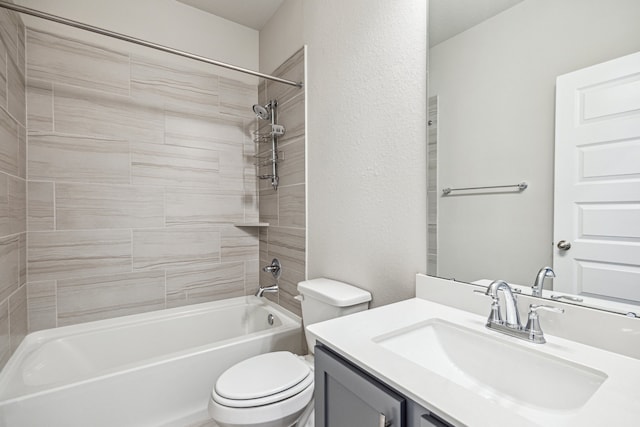 10292 Bayou Oaks Dr, Conroe, TX 77385 - full bath featuring toilet, shower / bath combination, vanity, and a textured wall
