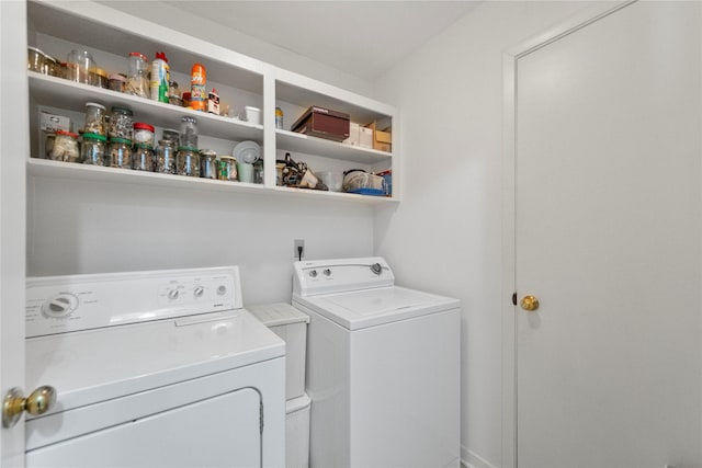 5402 Tallow Ln, Houston, TX 77021 - laundry room with separate washer and dryer