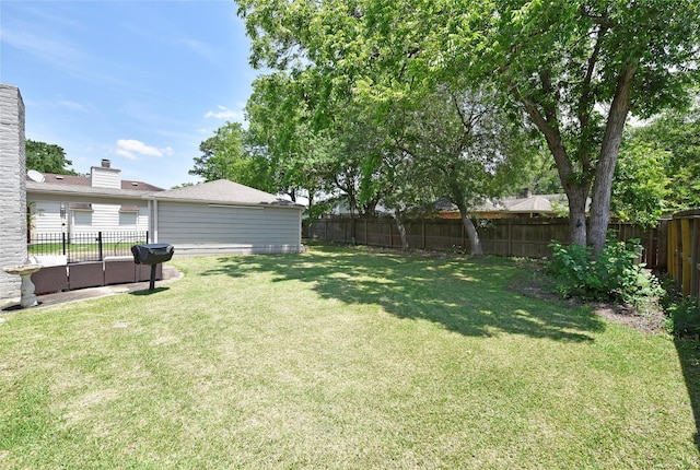12007 Nova Dr, Houston, TX 77077 - view of yard