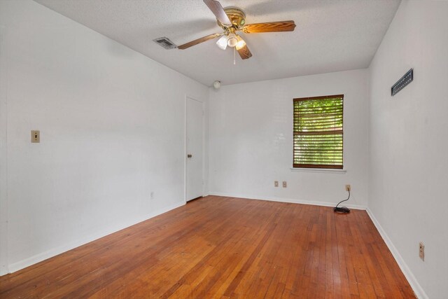 107 Ash Ln, Lake Jackson, TX 77566 - photo 19