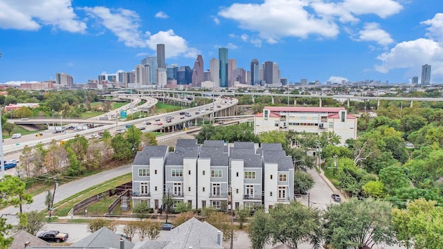 2422 Maufferd, Houston, TX 77009 - drone / aerial view of city skyline