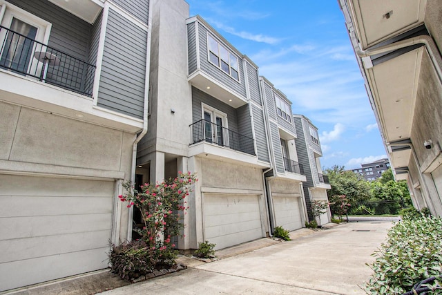 2422 Maufferd, Houston, TX 77009 - view of street