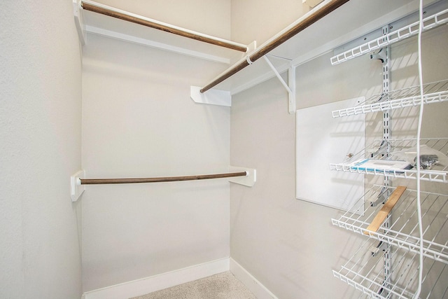2422 Maufferd, Houston, TX 77009 - view of spacious closet