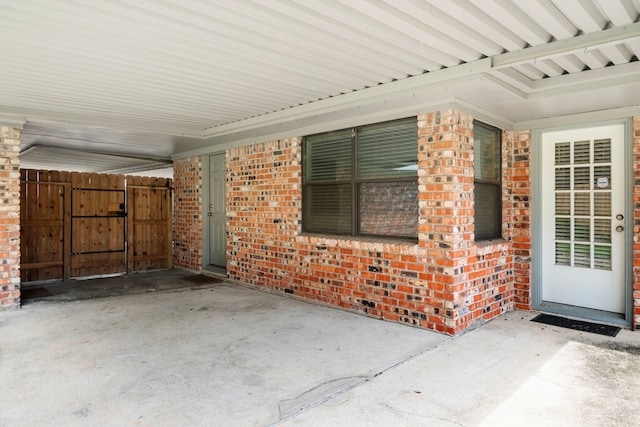 10139 Knoboak Dr, Houston, TX 77080 - view of patio / terrace featuring a gate