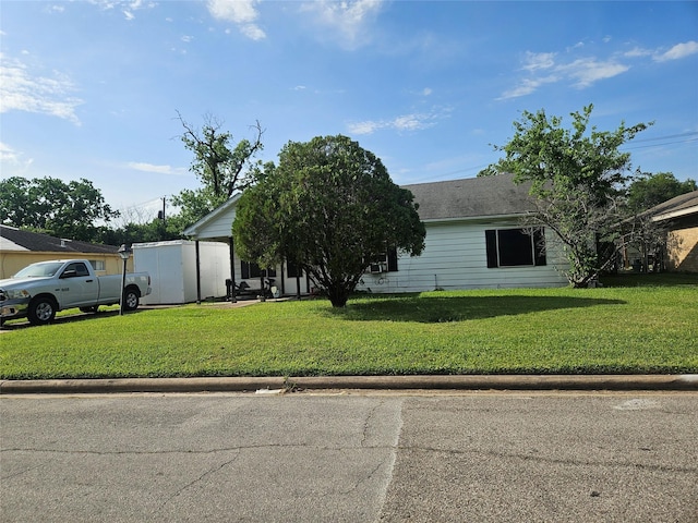 2219 8th St, Galena Park, TX 77547 - view of front of home with a front yard