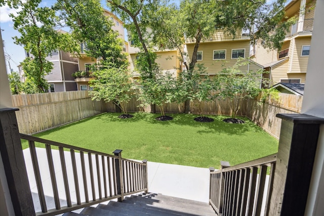 2017 W 14th St Unit A, Houston, TX 77008 - view of yard