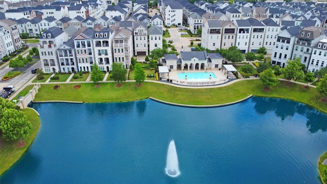 3124 Somerset Levens Ln, Houston, TX 77055 - aerial view of a large body of water and a pool