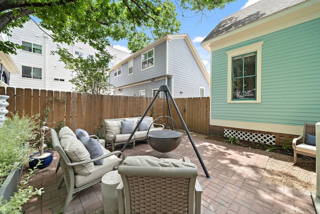 1610 Crockett St, Houston, TX 77007 - view of patio / terrace with an outdoor hangout area