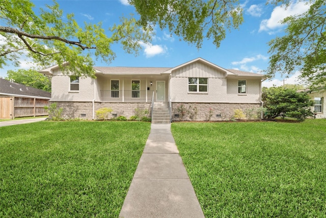 5006 Lymbar Dr, Houston, TX 77096 - ranch-style home featuring crawl space, brick siding, and a front lawn