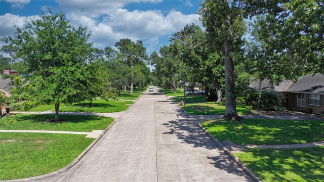7222 Hartland Ave, Houston, TX 77055 - view of home's community featuring a yard
