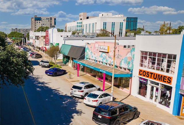 7222 Hartland Ave, Houston, TX 77055 - view of commercial location with uncovered parking and a city view