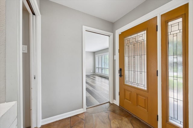 7222 Hartland Ave, Houston, TX 77055 - entrance foyer featuring baseboards