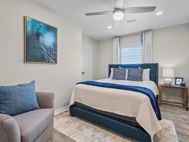 441 Jeanie Lynn St, Galveston, TX 77554 - bedroom featuring wood finished floors, recessed lighting, ceiling fan, and baseboards