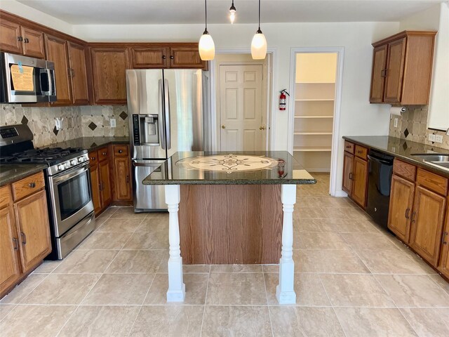 6306 Macquarie Dr, Katy, TX 77449 - photo 5