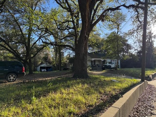 3107 Montgomery Rd 3117, 3115, Huntsville, TX 77340